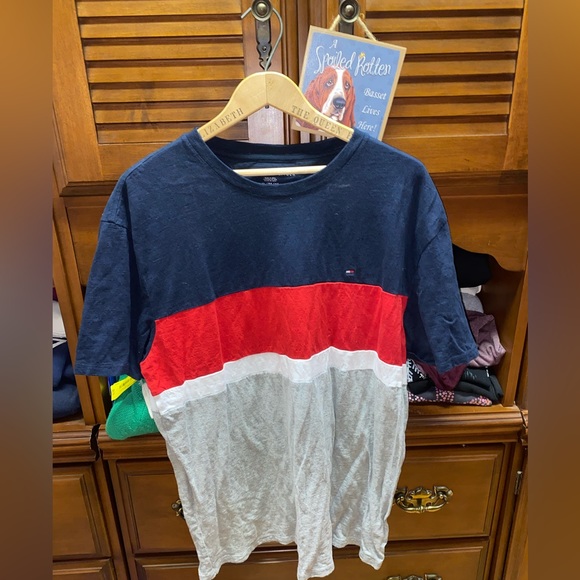 Tommy Hilfiger Classic colours t shirt - Picture 1 of 3